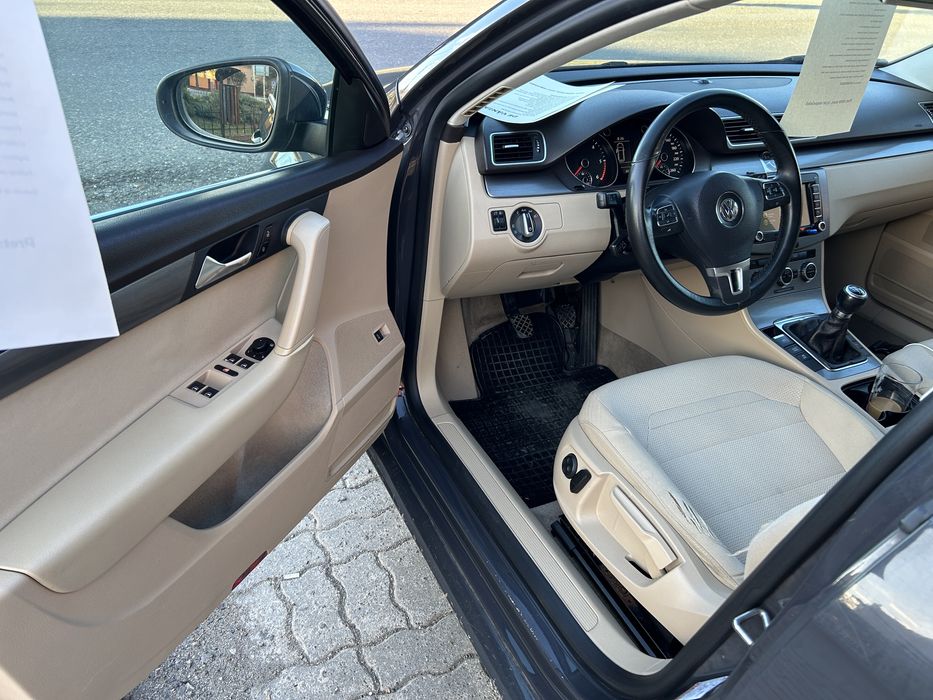 Volkswagen Passat b7 1.6 tdi 105 CP 2012