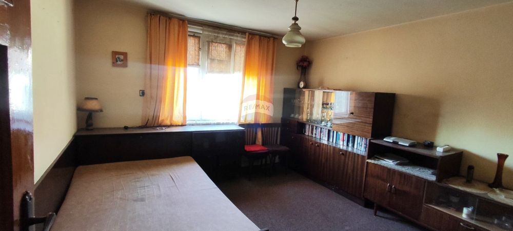 Двуетажна къща, гр. Белослав, обл. Варна ТМ