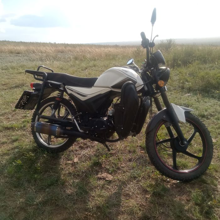 Мотоцикл NAIL MOTO 125кубов.в отличном состоянии находится в сортировк