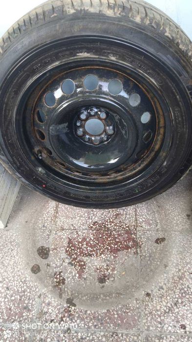 Гума MICHELIN 215/60/16 с джанта