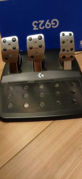 Volan Logitech G923 + Pedale + Schimbator