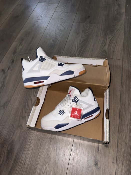Jordan 4 Retro