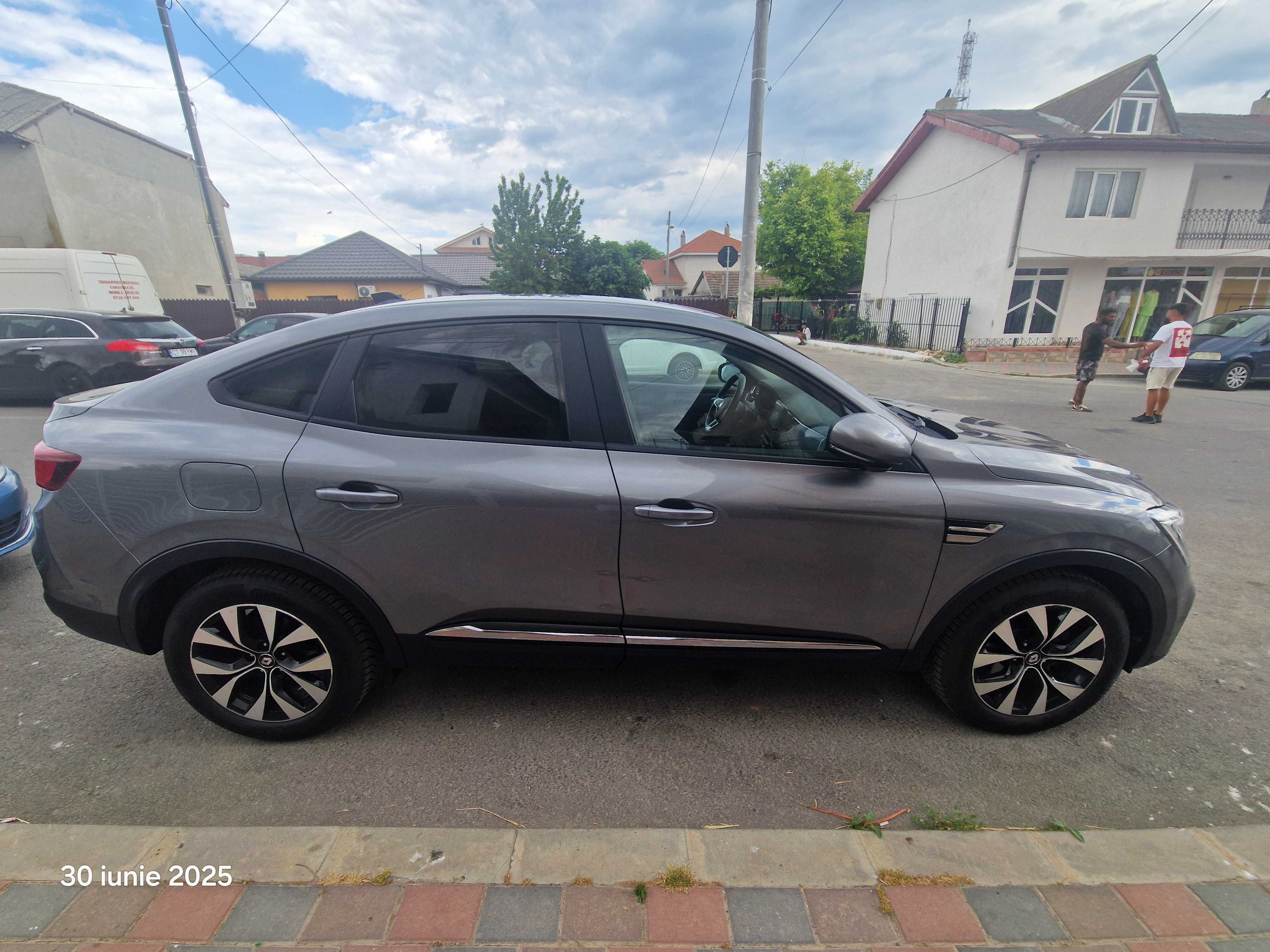 Renault ARKANA 1.6 benzina+2 motoare electrice, E-Tech  Full HYBRID