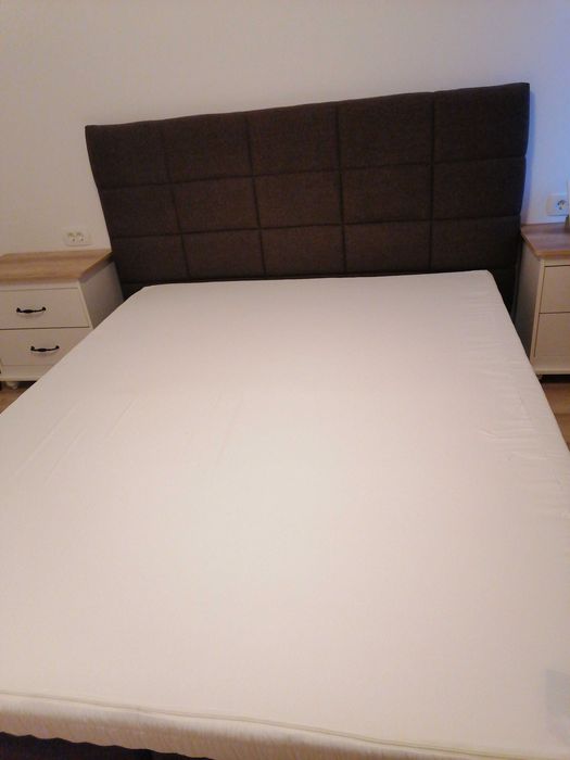 Pat boxpring din stofa