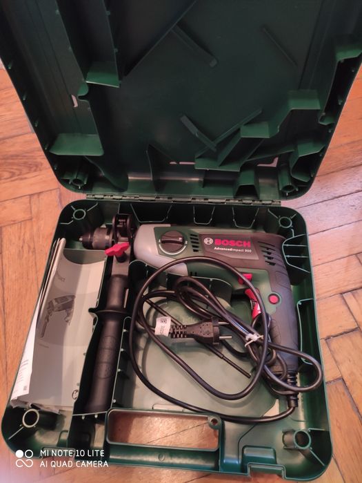 Bormașină Bosch AdvancedImpact 900 – 900W, nouă, cu percuție