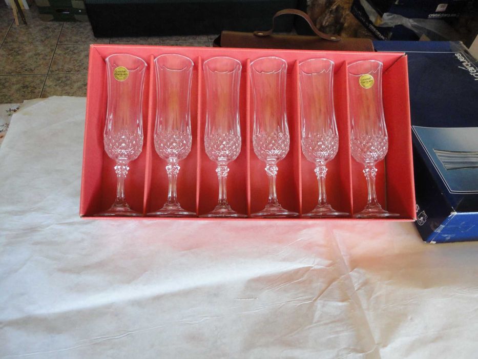 Кристални чаши разлч.видове Френски оргинал 5 компл.