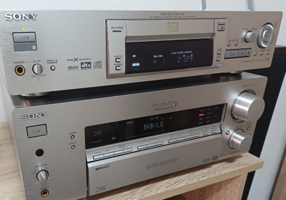 CD DVD player Sony DVP-S725D