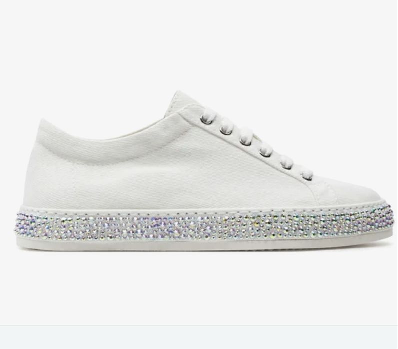 Le Silla Оригинални Сникърси, Два Модела Нови