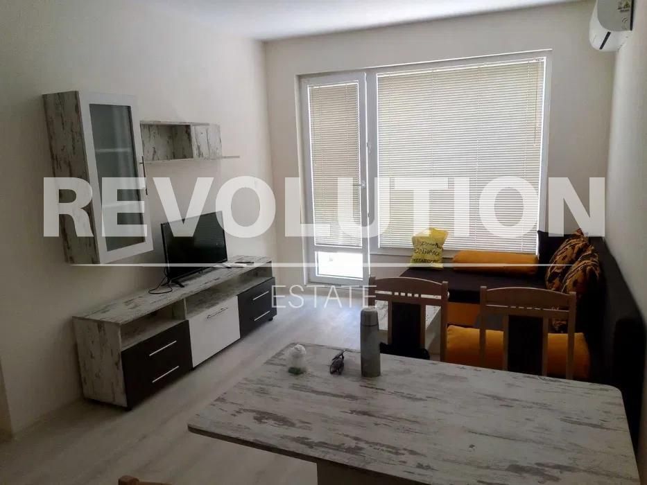 Дава се под наем Двустаен апартамент в Варна, Левски - 55 кв.м за 550 € - Снимка #1