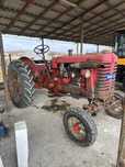 Vind UTOS cu motor de 650 original plus 1 pt piese(fara motor)