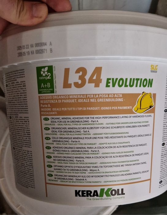 Kerakoll L34 Evolution - 3 galeti sigilate, adeziv parchet