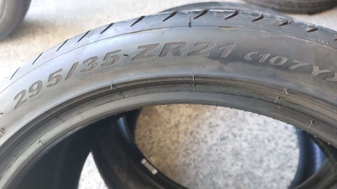 Гуми 295/35/21 Pirelli P Zero 2 броя