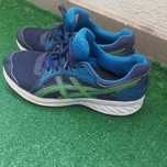 Adidas Asics  nr 42