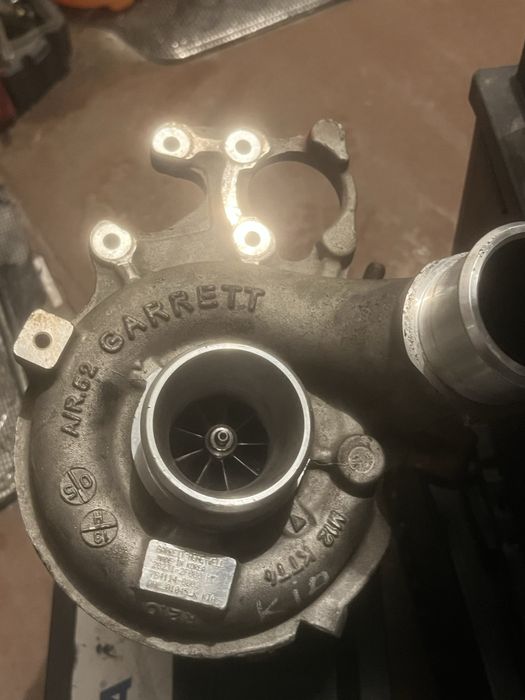 Тубро Kia sportage 2.0crdi