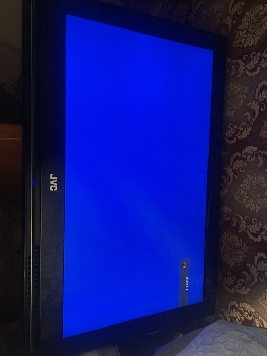 Продам телевизор JVC