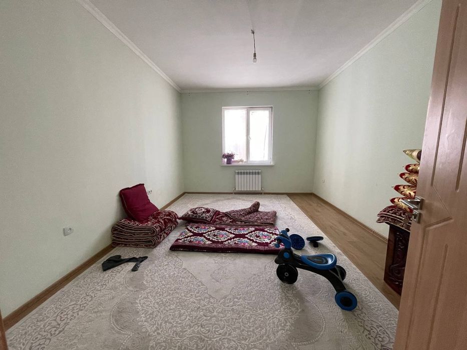 Motrid 81 maktab yonida sotiladi