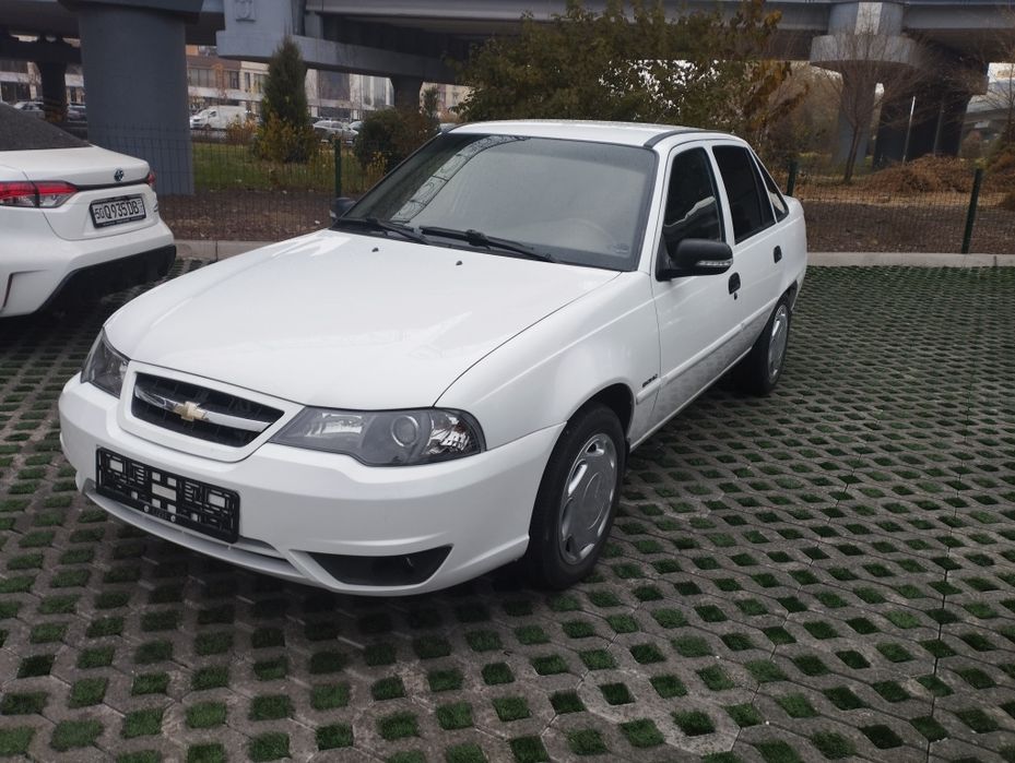 Продается нексия2