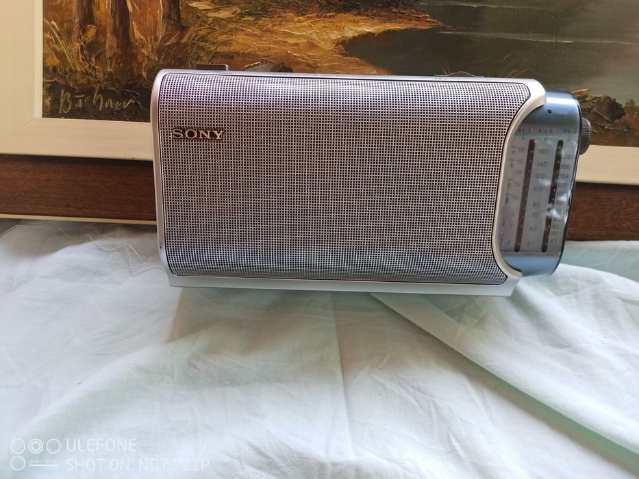 Aparat radio sony