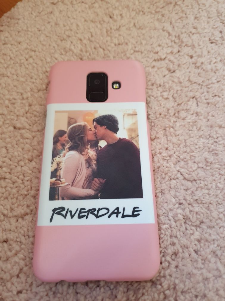 Калъф на Riverdale за Samsung Galaxy A6