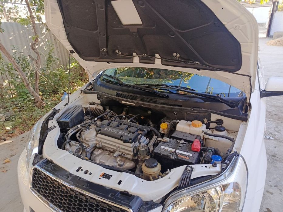 Yengi Neksiya3 sotiladi