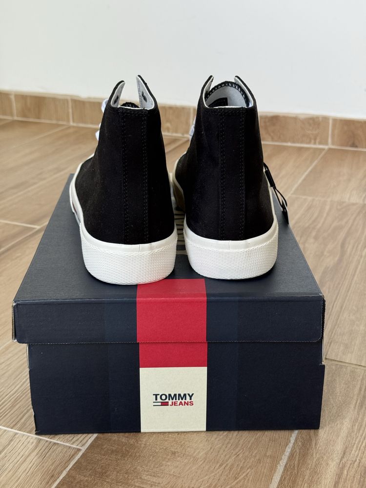 Tenisi Tommy Hilfiger / Tommy Jeans marimea 43 Noi