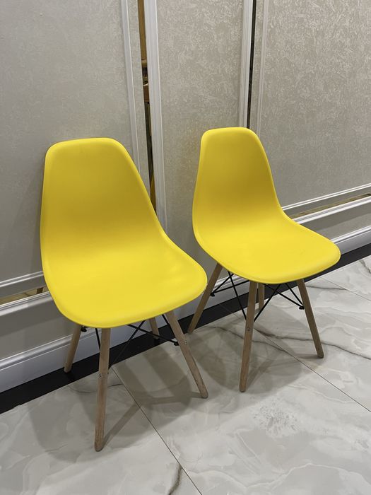 Стулья 8 шт. Новые. Все за 30 000 тг отдам.