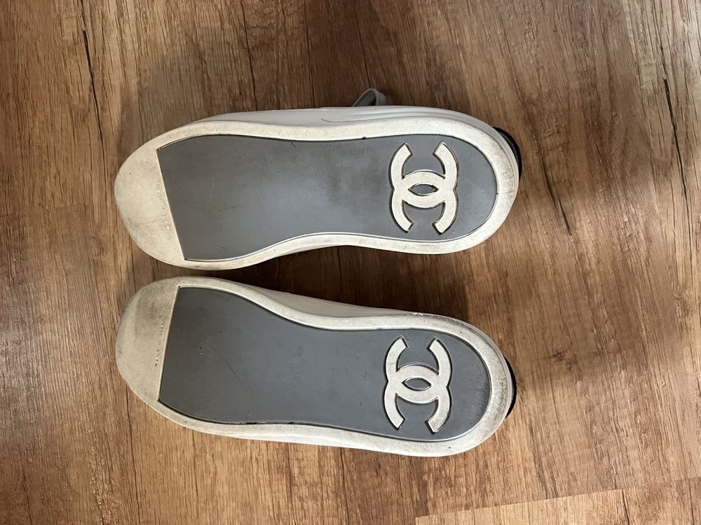 Кецове Chanel, балеринки Gucci,сандали с камъни