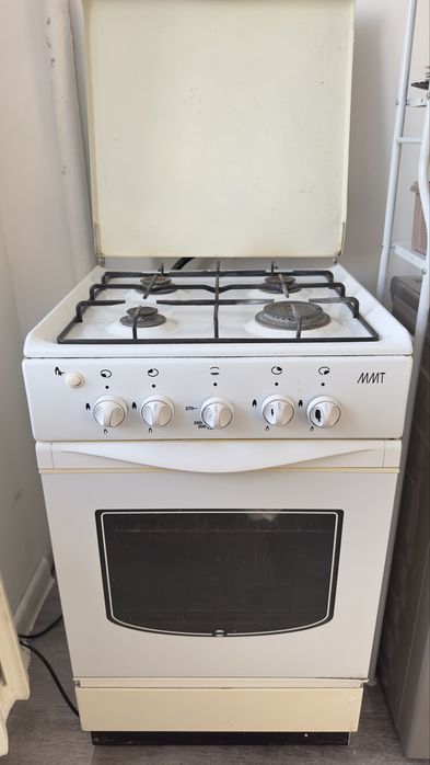 продается газовая плита