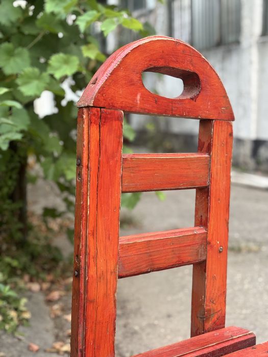 Scaune de  lemn (30 bucați)