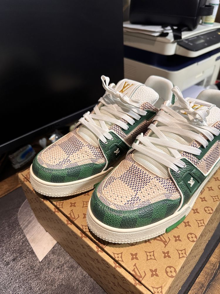 LV Trainer Sneaker green