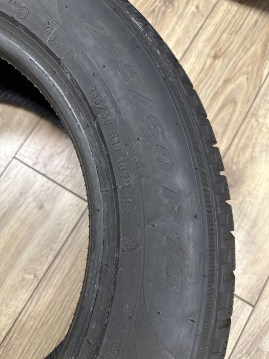 Cauciucuri Pirelli Scorpion WINTER 235 / 60 / R18 XL