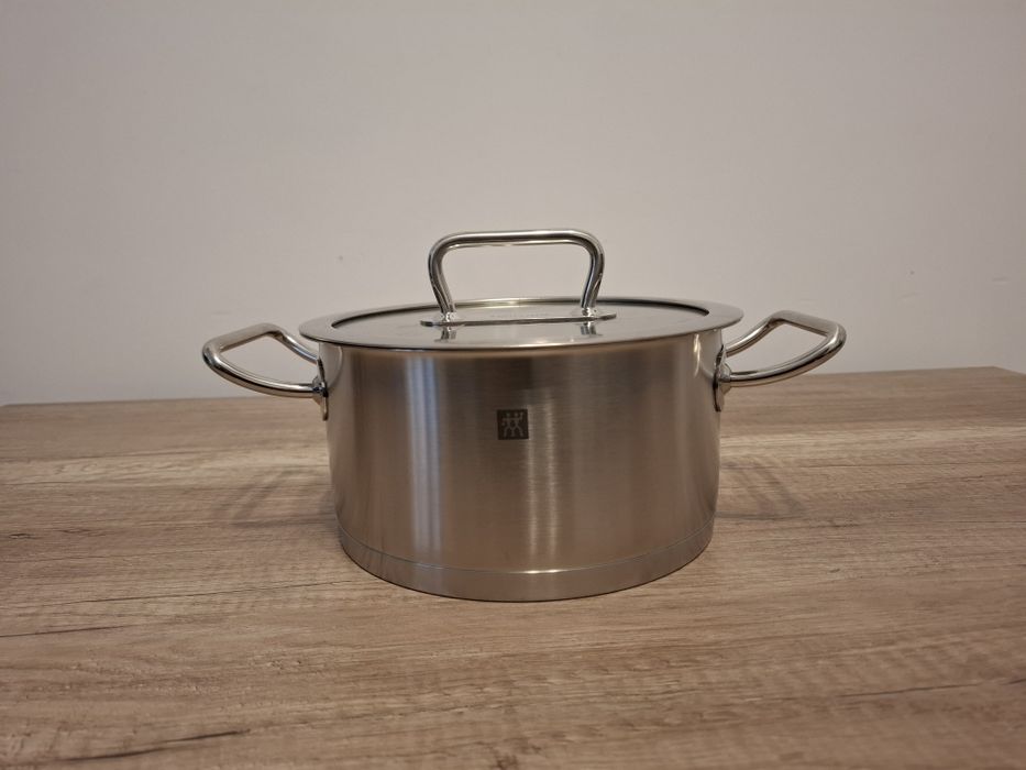Oala inox, cu capac, 20cm/3,0L, "ZWILLING Pro" - Zwilling