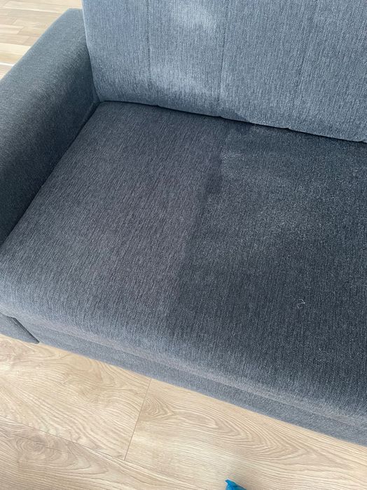 Servicii Curățat canapele colțare mochetă covoare