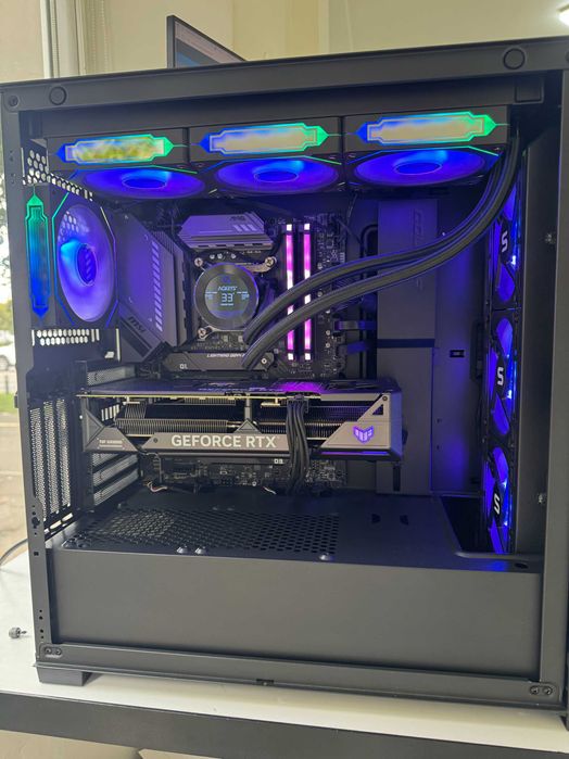 Garantie 24 Luni PC Gaming I5 11600KF/32GB RAM/SSD 1TB/RTX 4070Cashbox