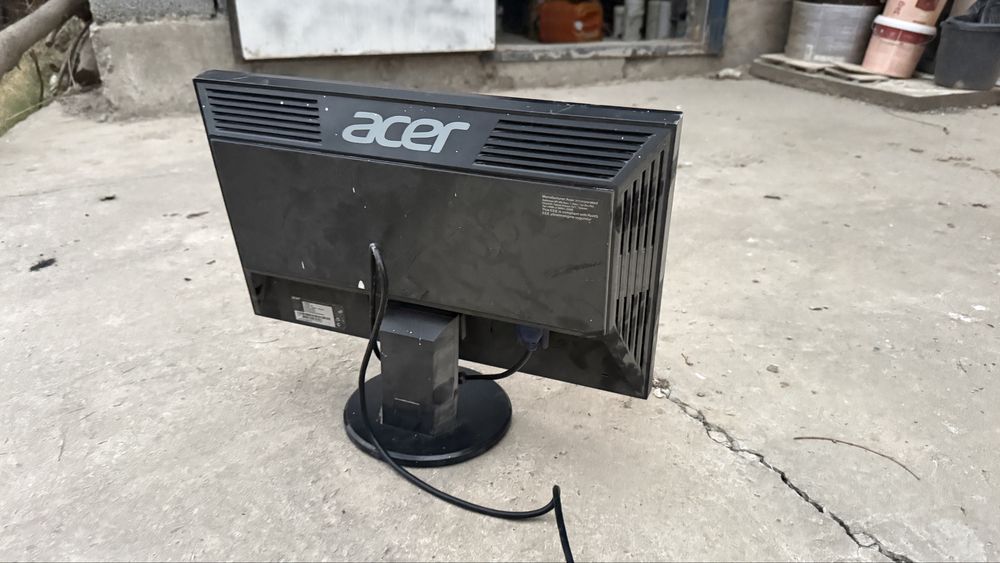 Монитор для видеонаблюдения