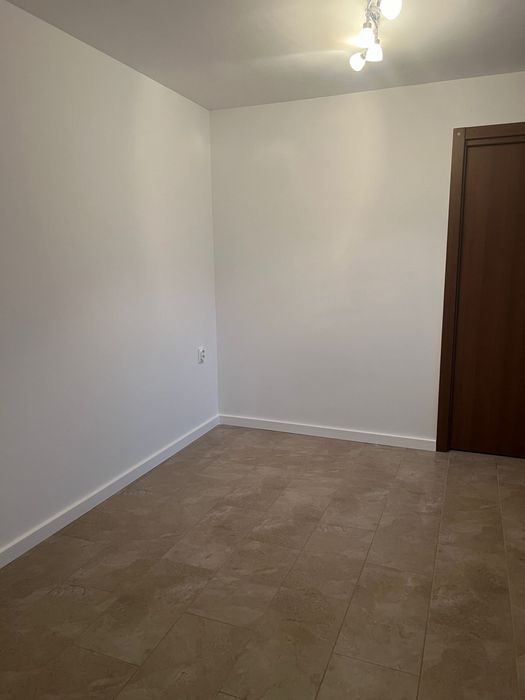 Dau in chirie spatiu pentru birou sau alte activitati la parterul unui