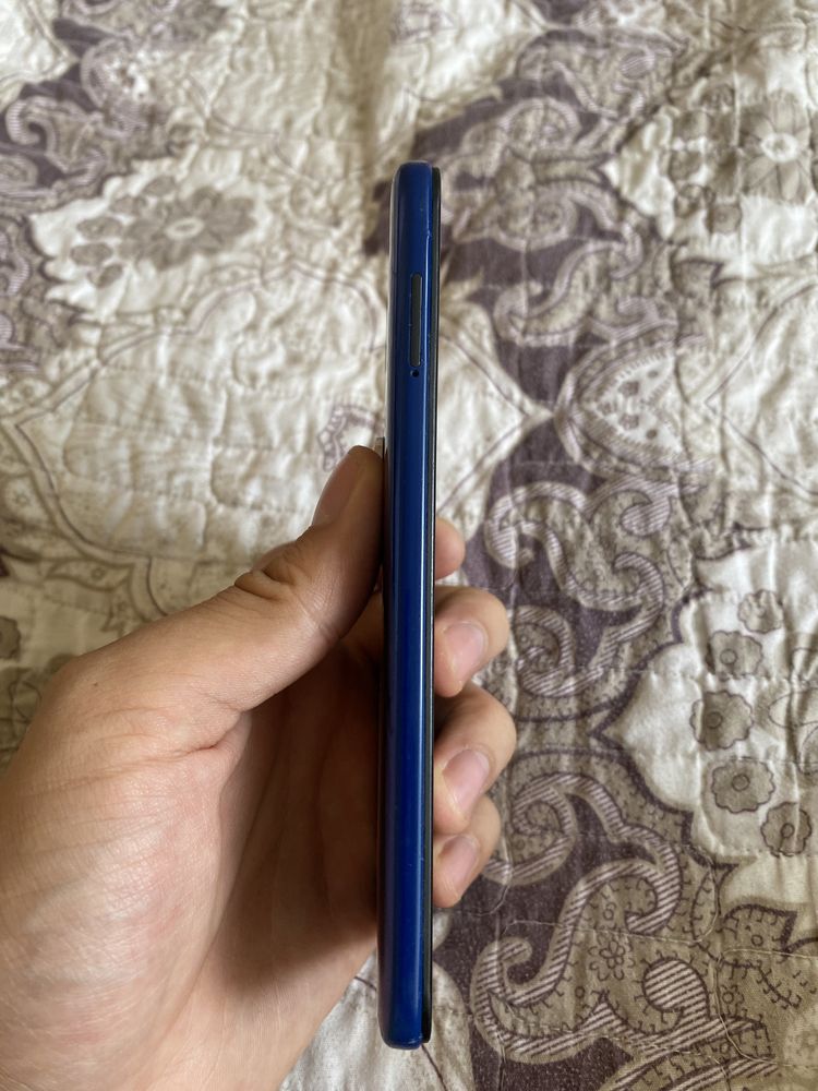 Redmi 8 4/64 blue bez dok