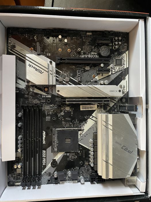 Материнская плата  asrock b550 pro4 отдельно не продается цена 61000