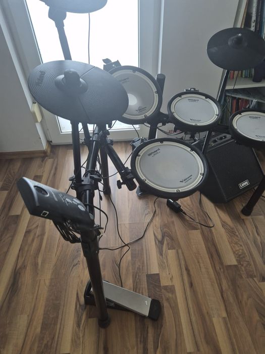 Tobe electronice Roland TD-1DMK plus monitor Laney