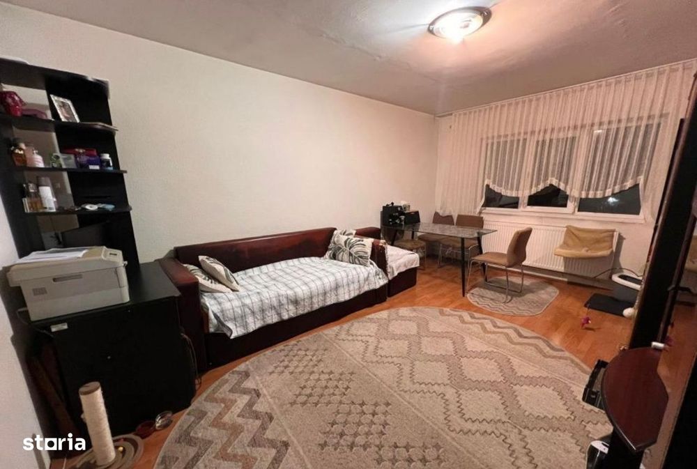 Apartament decomandat Cornitoiu 1/4