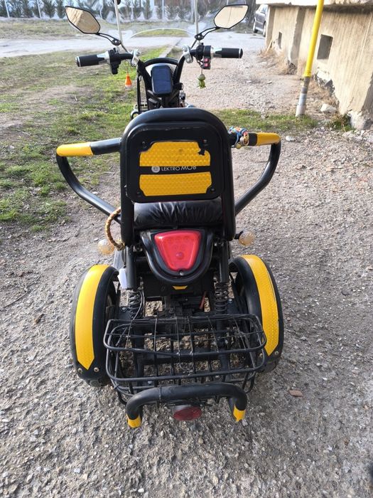 Vând Tricicletă Electrică