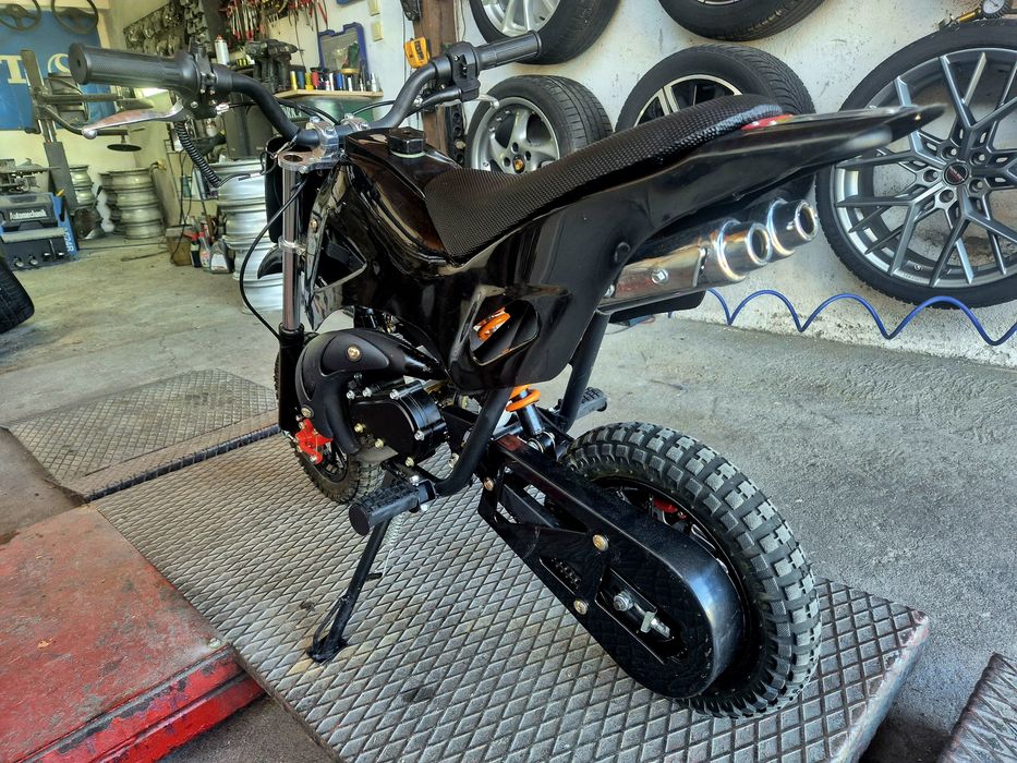 Детско кросово моторче Dirt Bike 49кубика
