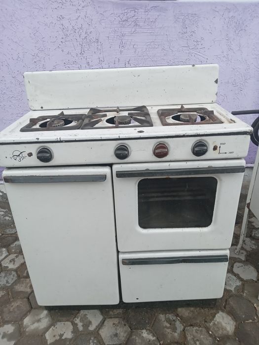 Электрические и газовые плиты