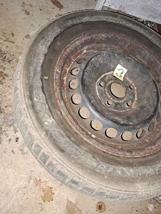 Гуми с джанти /6 броя/ Ниска цена