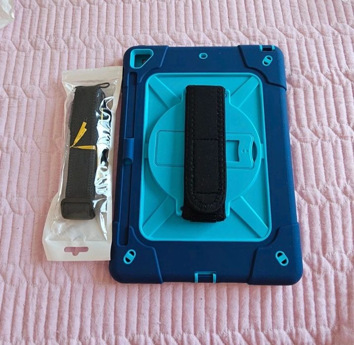 Lot 2 huse protecție iPad 9.7 inch