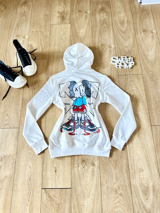 Off White!Страхотен суичър oversize Off White с качулка
