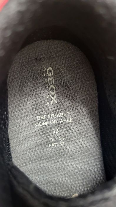 Pantofi Geox masura 33