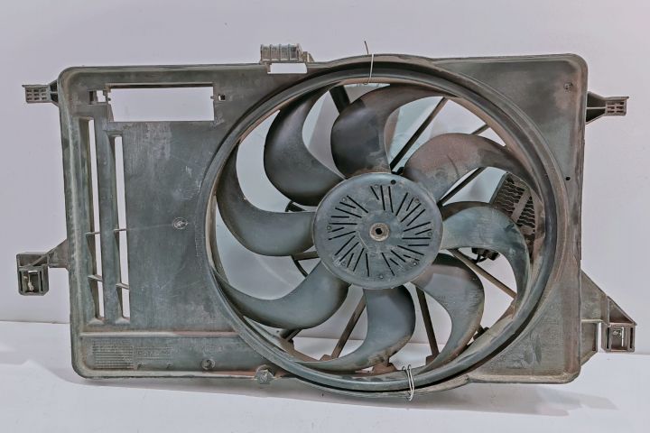 Electroventilator Racire cu Suport Lipsă parafus 8240588 / 940002906