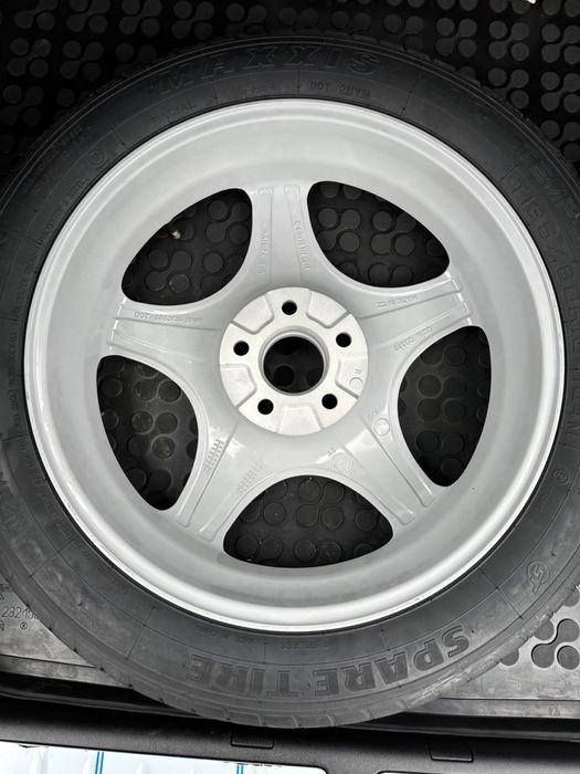 Резервна гума (патерица) за BMW X4