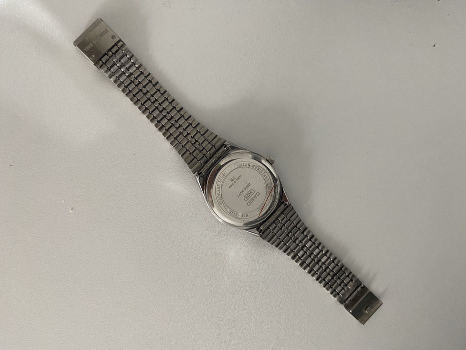 Ceas CASIO unisex, 36 mm, cadran albastru-violet, mecanism japonez